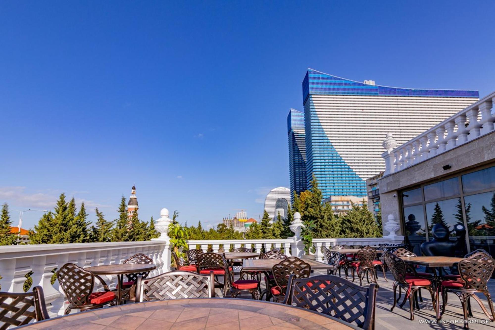 Orbi City Apartments Batumi Eksteriør billede