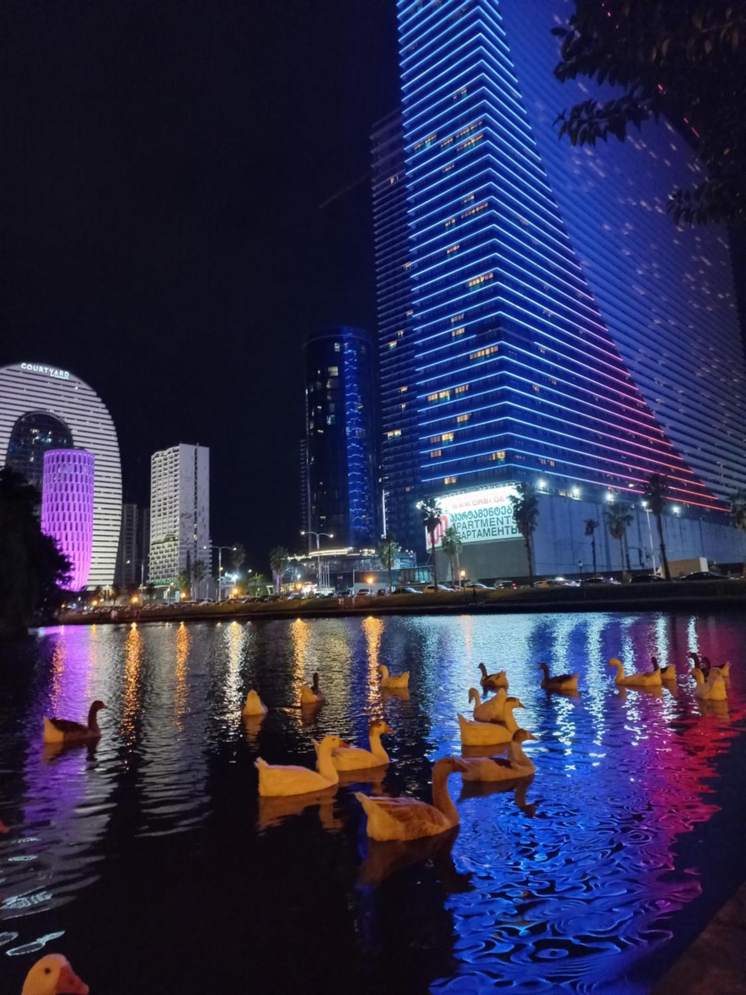 Orbi City Apartments Batumi Eksteriør billede